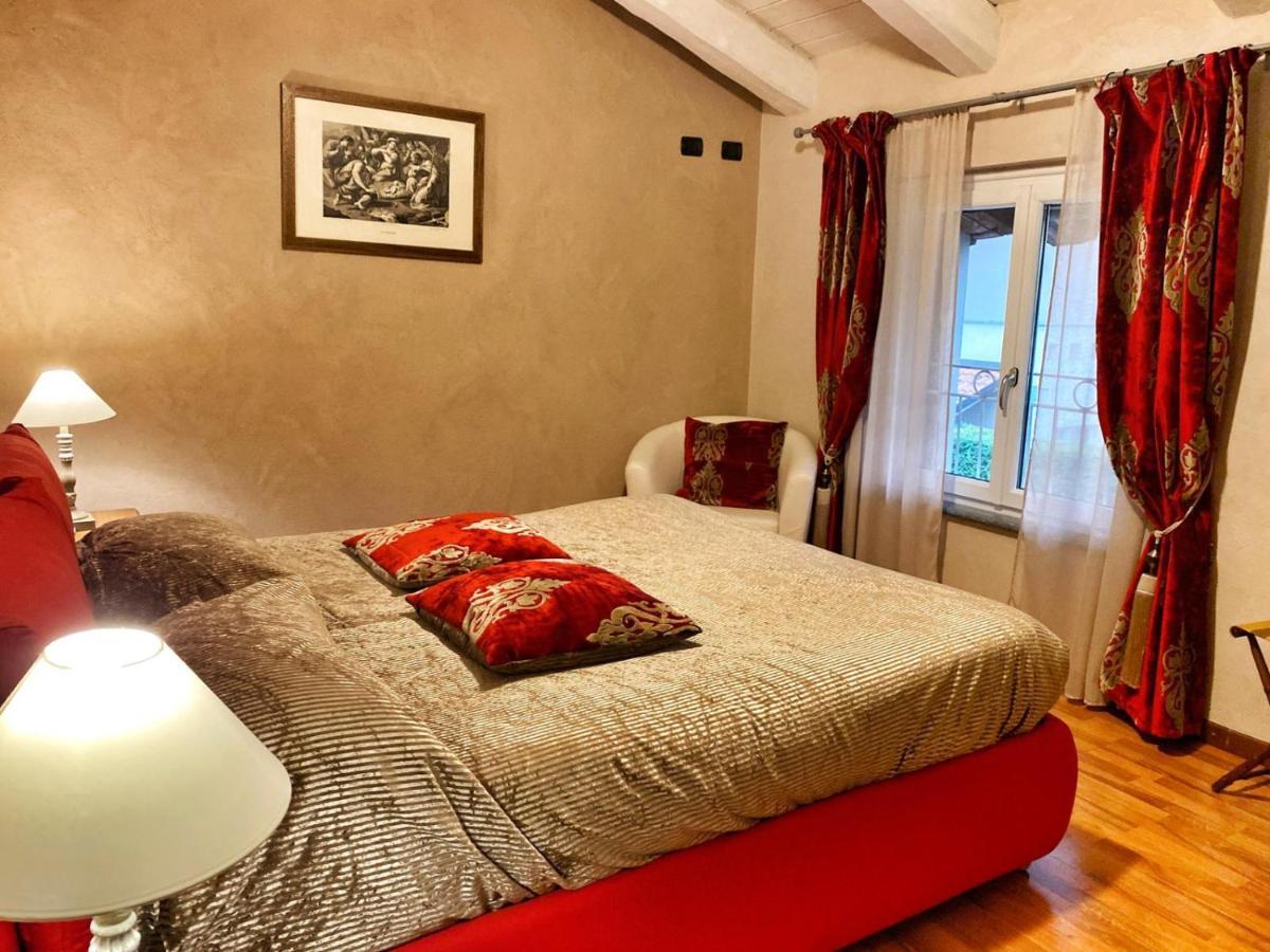 La Rosa Gialla Bio Apartments & Rooms Barolo Kültér fotó