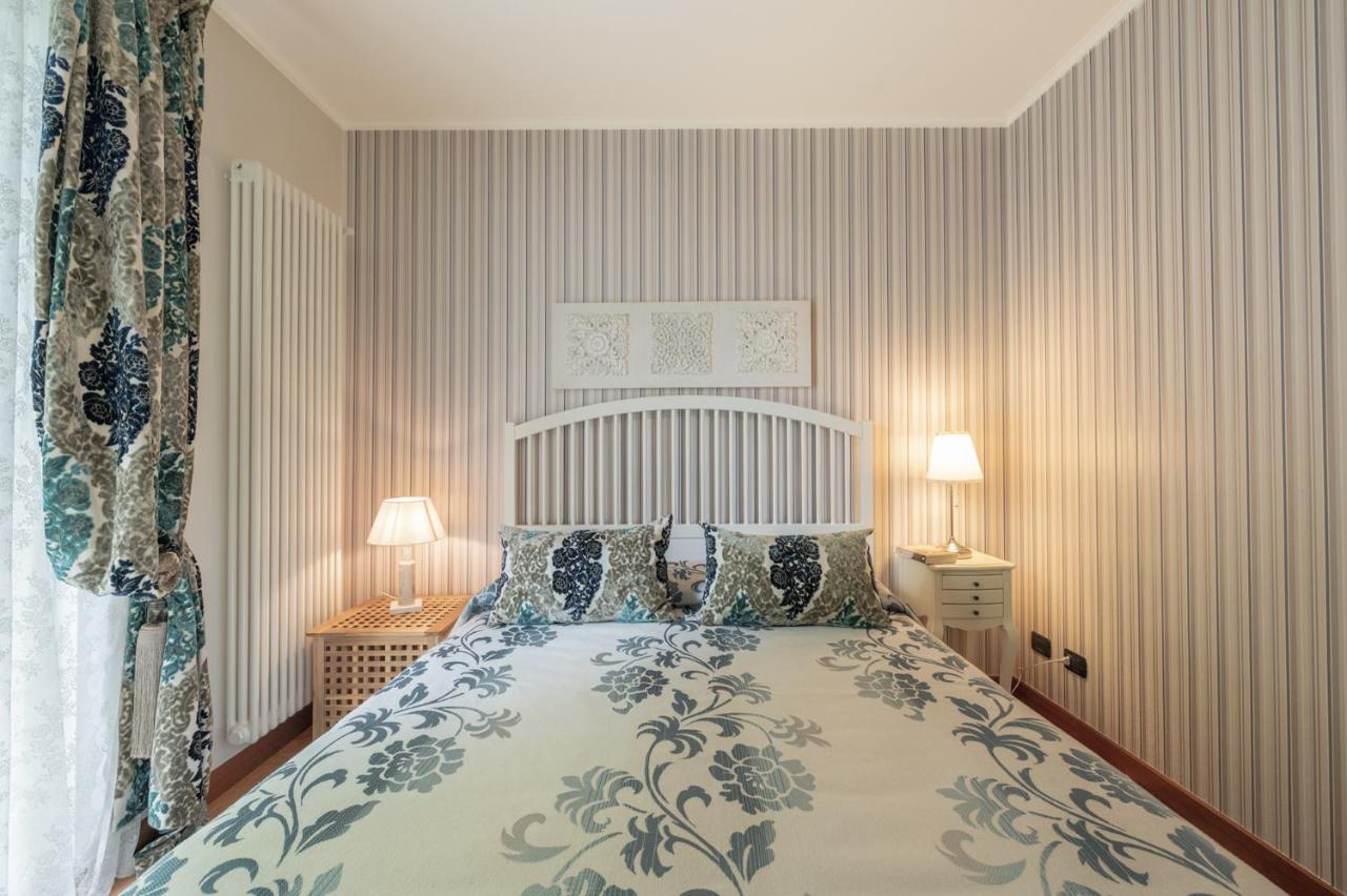 La Rosa Gialla Bio Apartments & Rooms Barolo Kültér fotó